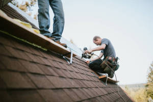 Local Roofers in Reisterstown Rd Plaza, MD